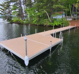 Fixed Dock vs. Floating Docks: Pros & Cons