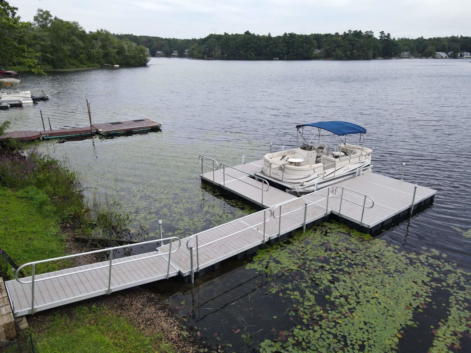 Fixed Dock vs. Floating Docks: Pros & Cons