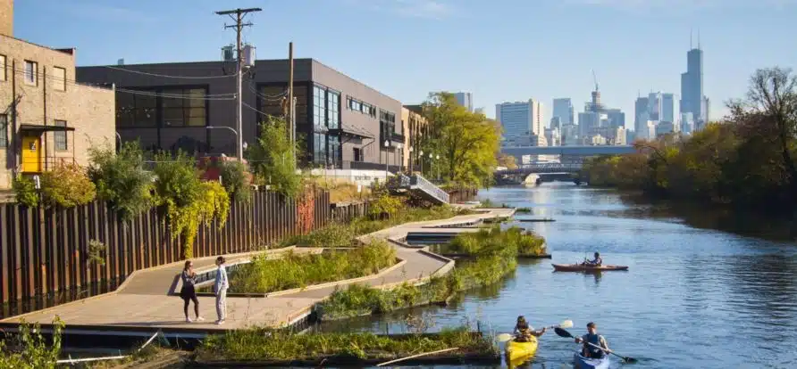 Floating walkways and kayakers at the Urban Rivers Wild Mile project in Chicago