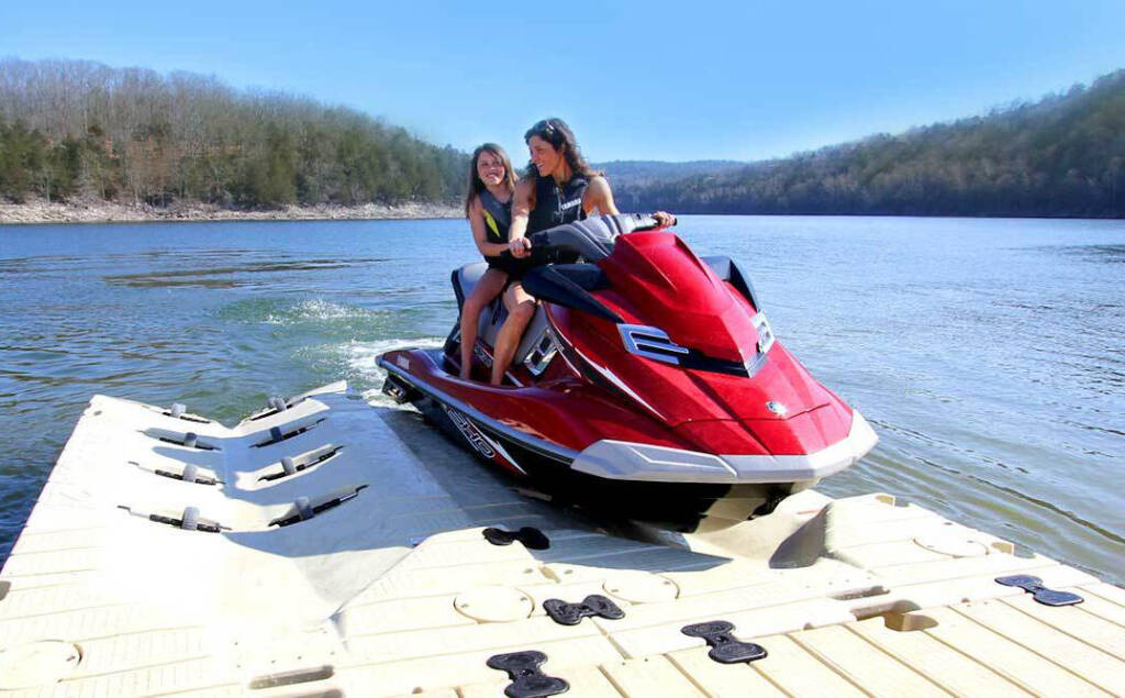 FWM Commercial Jet Ski Lift 1024×635 1