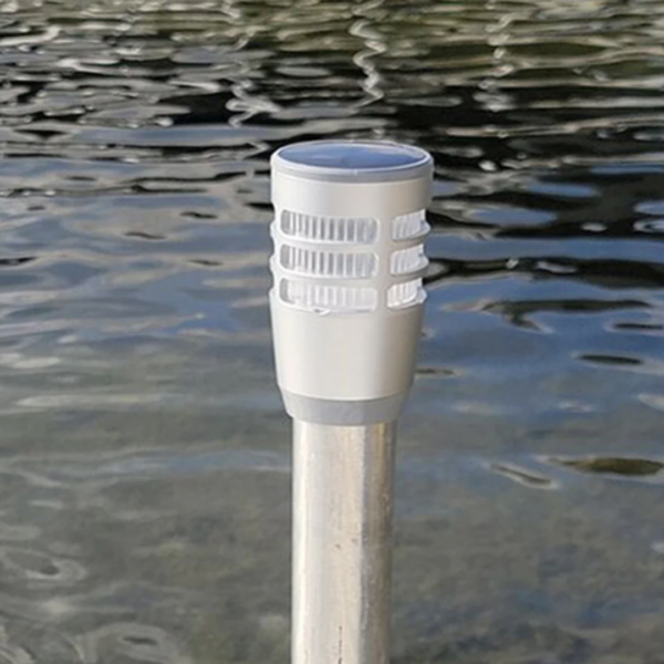 fwmdocksalumpolelight1