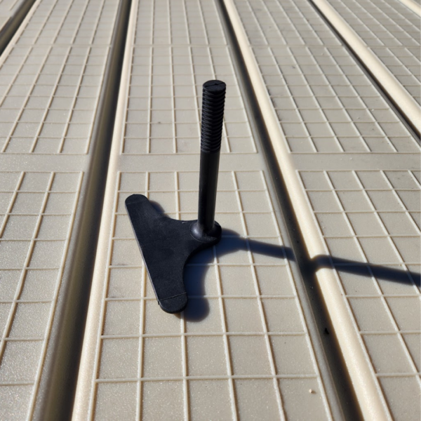 fwmdockslowprocornerbolt2