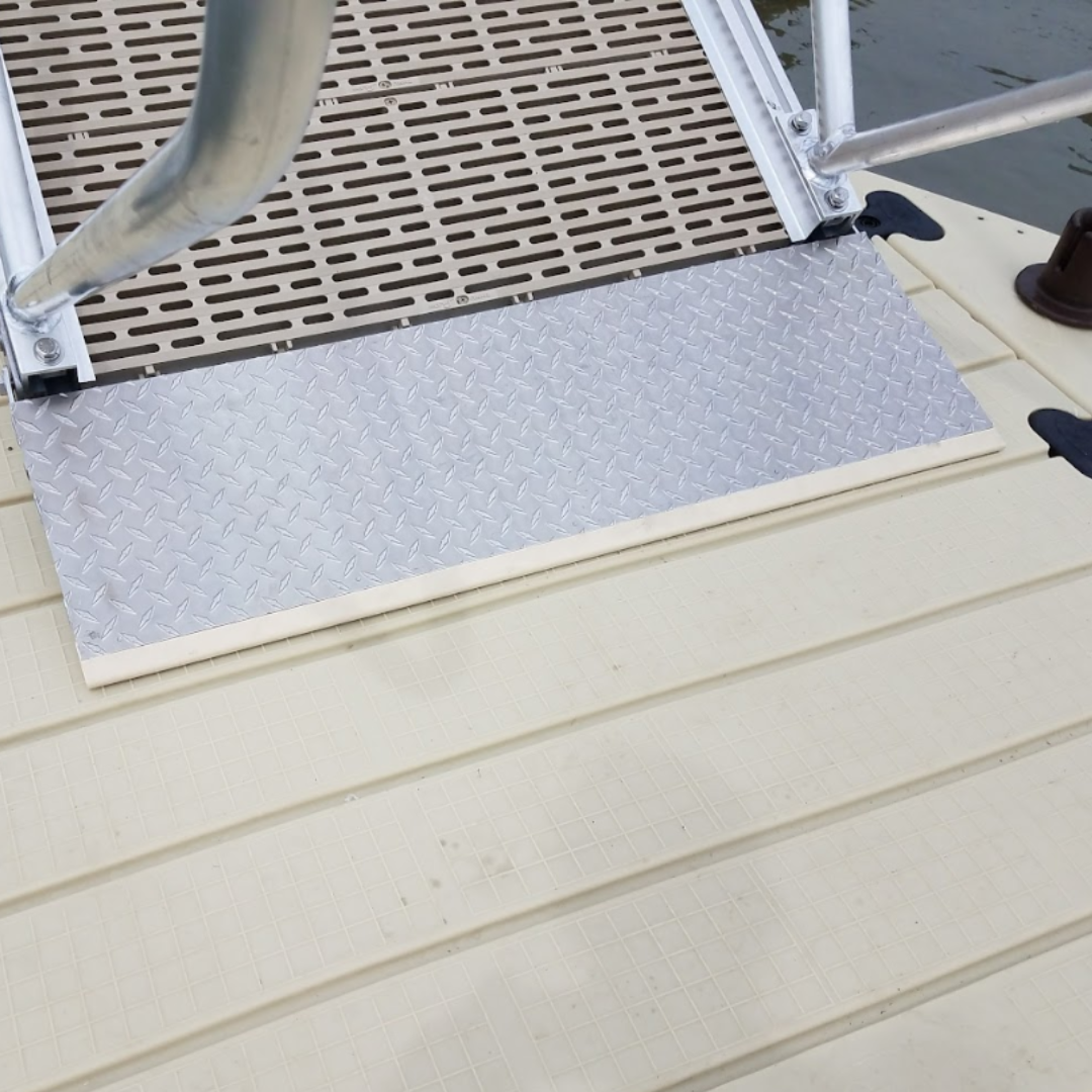 fwmdockstransitionmaple